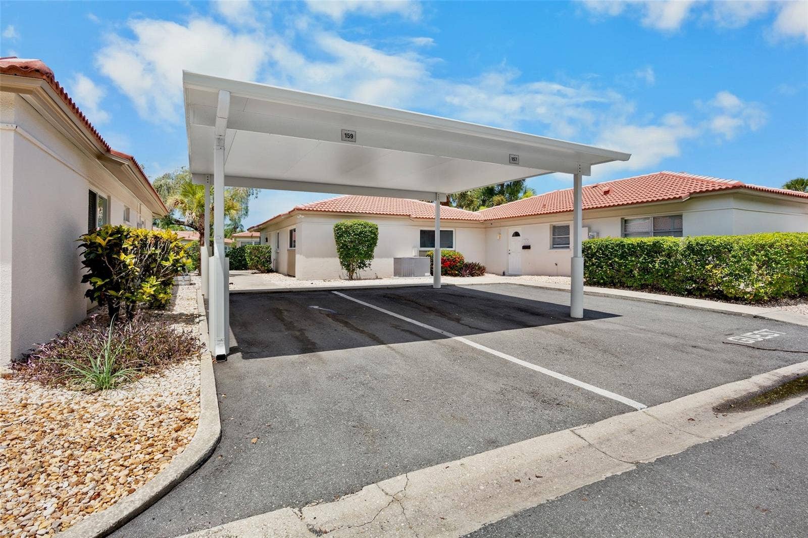 159 VISTA HERMOSA CIRCLE, #27B, Sarasota, FL 34242 159 VISTA HERMOSA CIRCLE, #27B, Sarasota, FL 34242