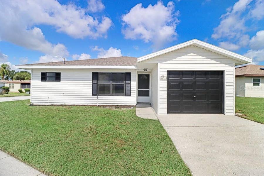 Property photo for 3250 PEBBLE BEND DRIVE, Lakeland, FL