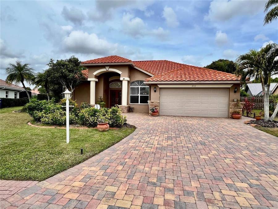 Property photo for 3715 72ND AVE E, Sarasota, FL