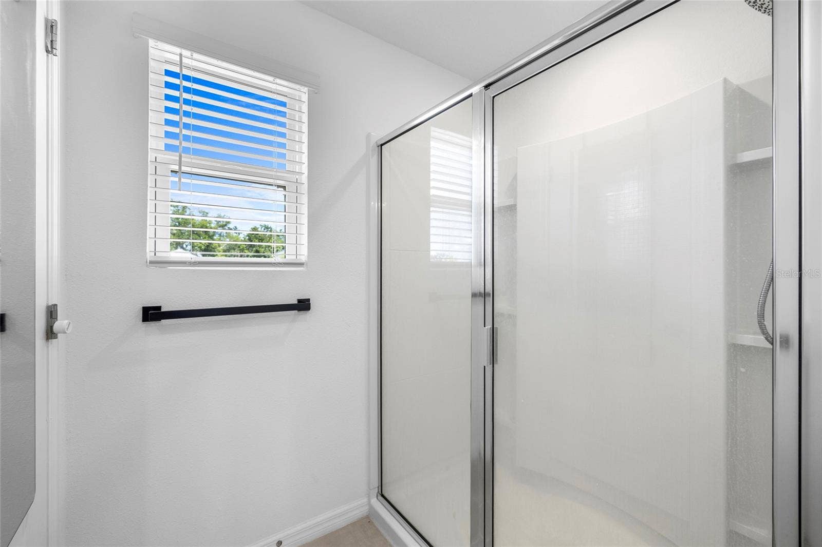 6365 SPRINGMONT LOOP, Palmetto, FL 34221 Primary Bathroom