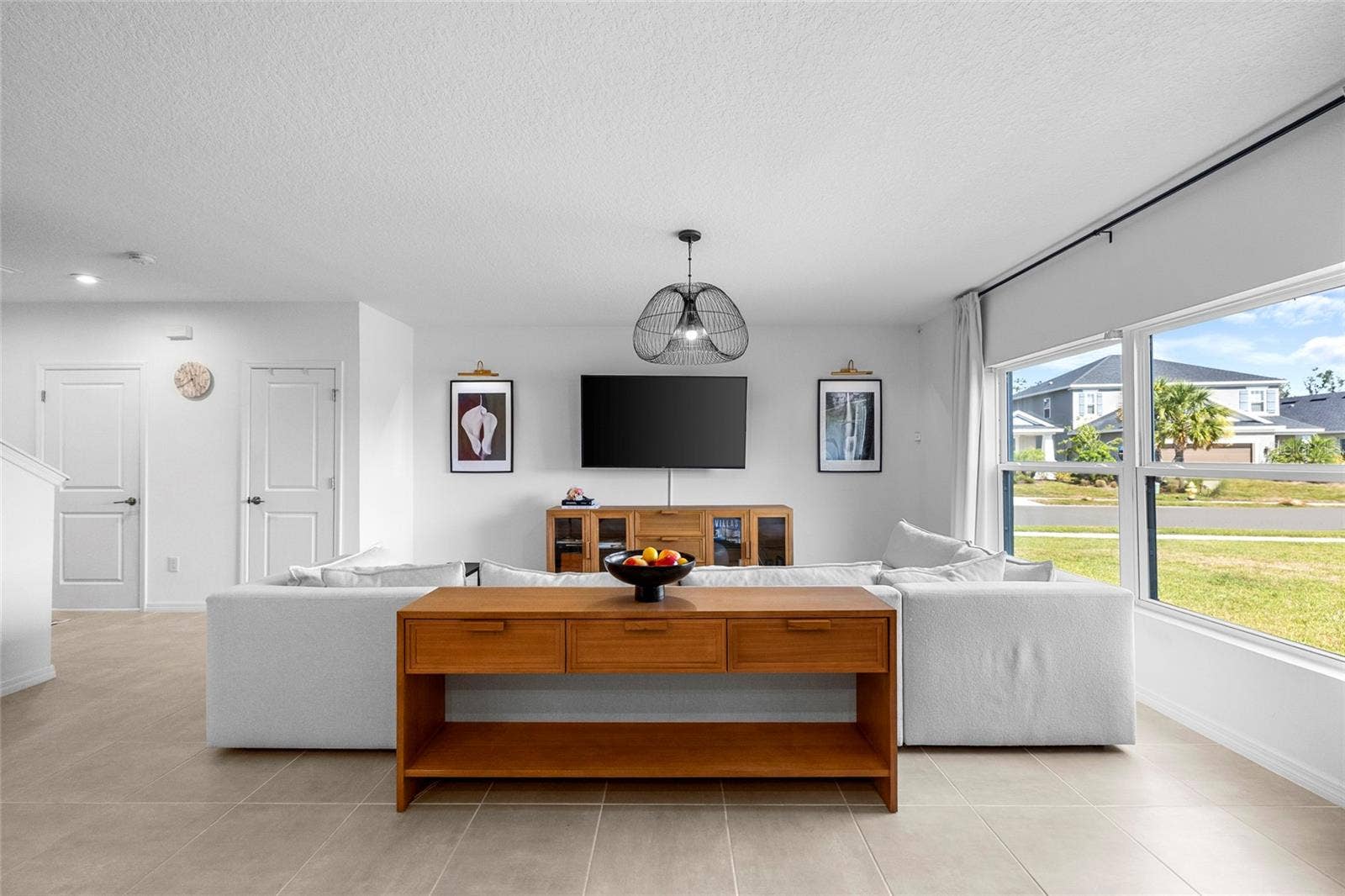 6365 SPRINGMONT LOOP, Palmetto, FL 34221 Living Room