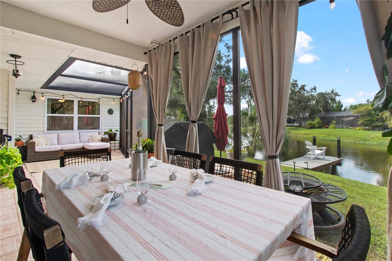 7905 55TH STREET E, Palmetto, FL 34221 COVERED OUTDOOR DINING
