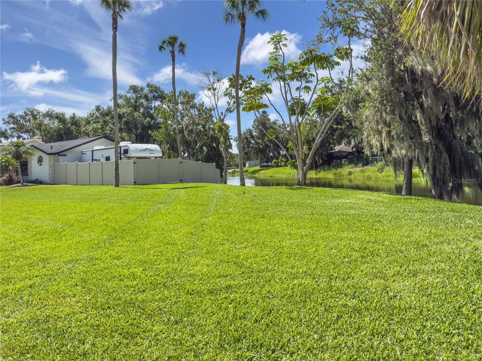 7905 55TH STREET E, Palmetto, FL 34221 MORE FRONT YARD