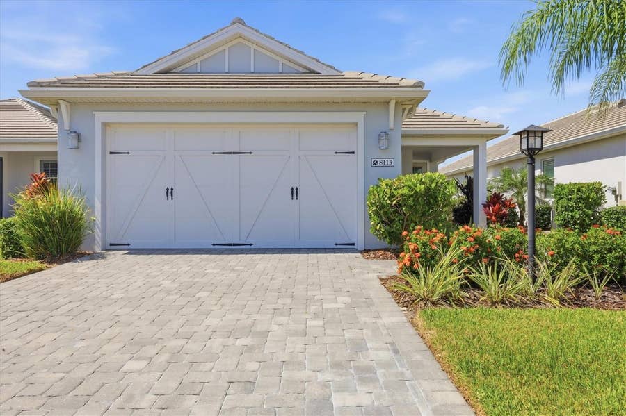 Property photo for 8113 STERNWAY ROAD, Sarasota, FL