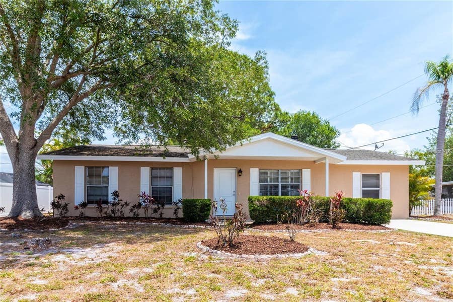 Property photo for 3314 ISLAND DATE CIRCLE, Sarasota, FL