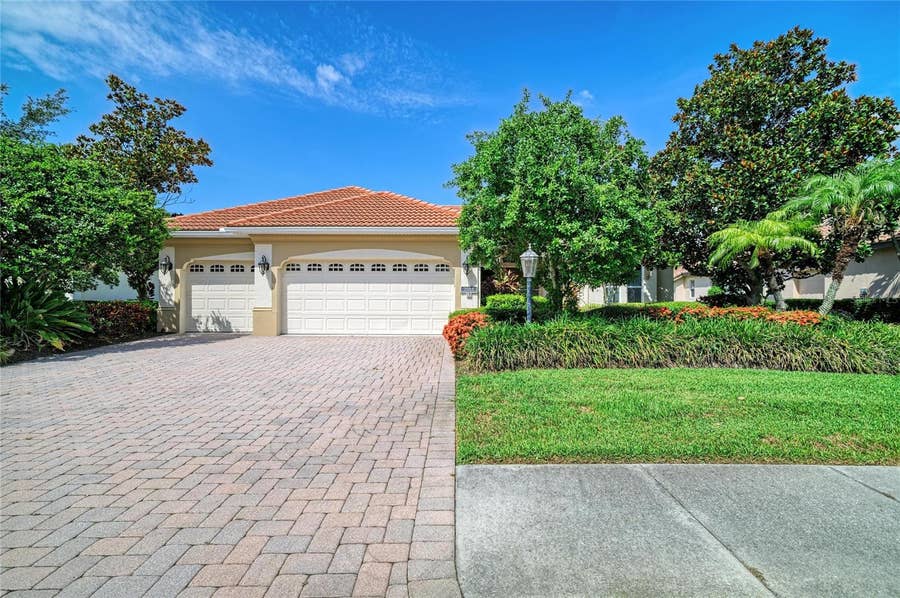 Property photo for 7022 DOMINION LANE, Bradenton, FL