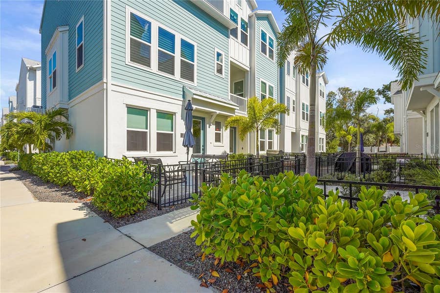 Property photo for 2505 BOONE COURT, Sarasota, FL