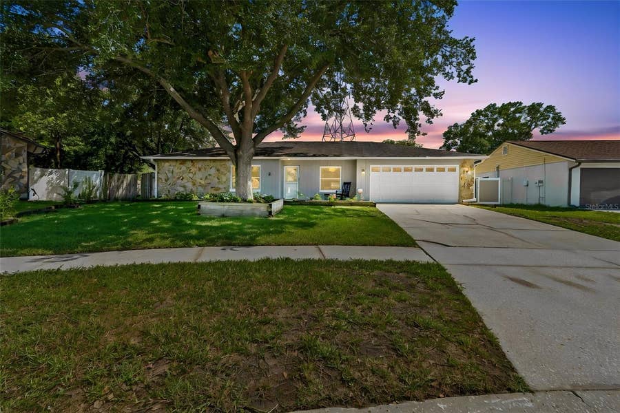 Property photo for 16205 SAWGRASS CIRCLE, Tampa, FL