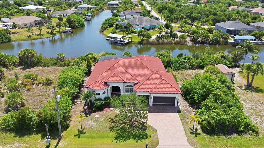 Property photo for 10386 WINNIPEG STREET, Port Charlotte, FL