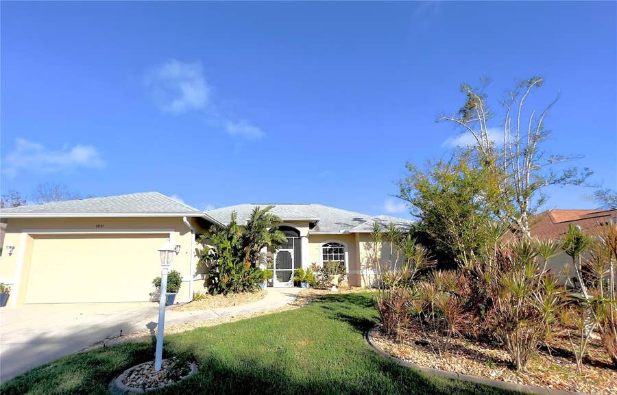 Property photo for 5831 CLEVELAND ROAD, Venice, FL