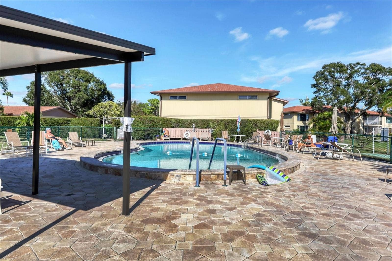 4538 PAWNEE TRAIL, #197, Sarasota, FL 34233 Lakeside heated Pool