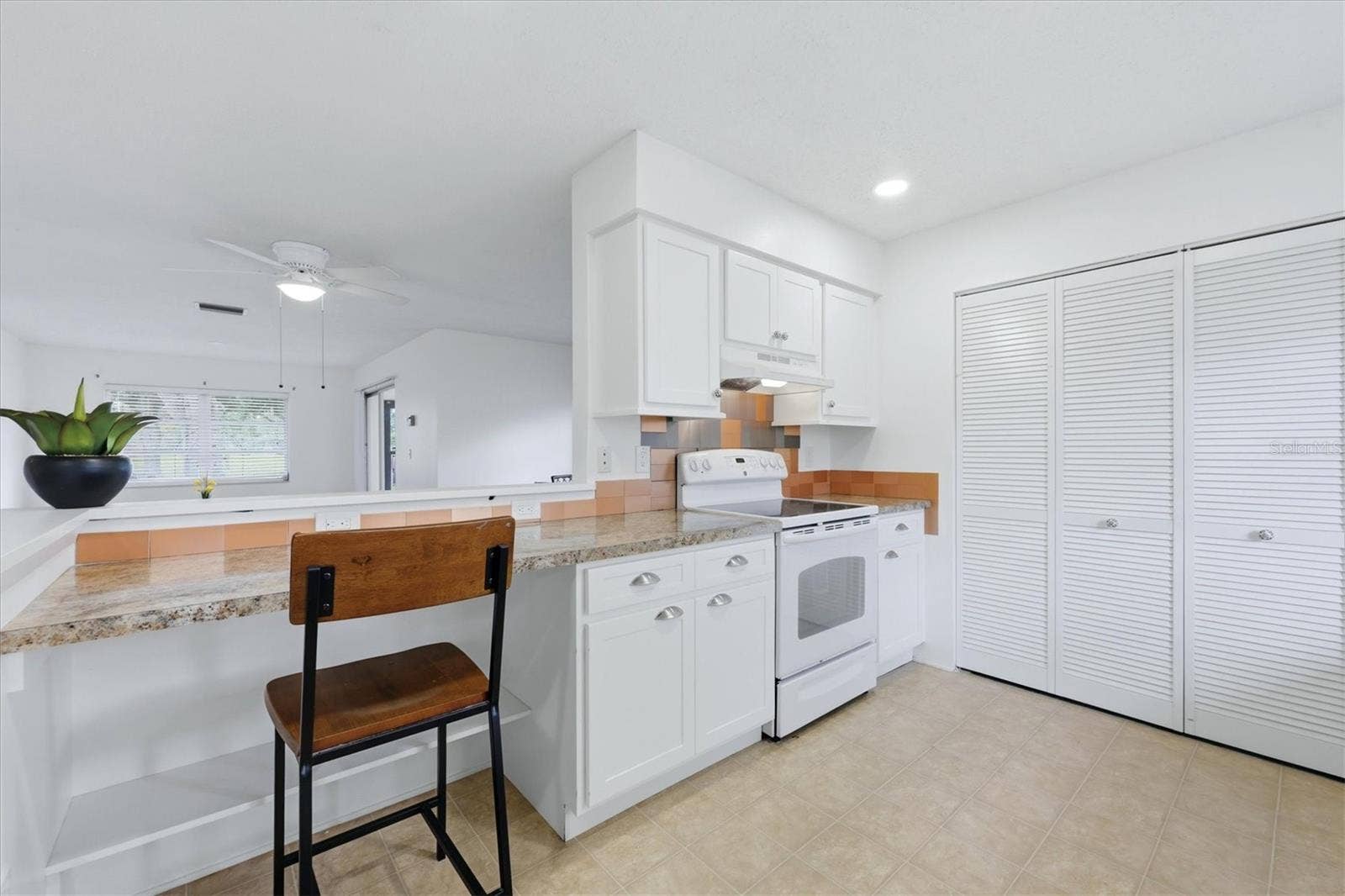 4538 PAWNEE TRAIL, #197, Sarasota, FL 34233 Open kitchen to Great Room