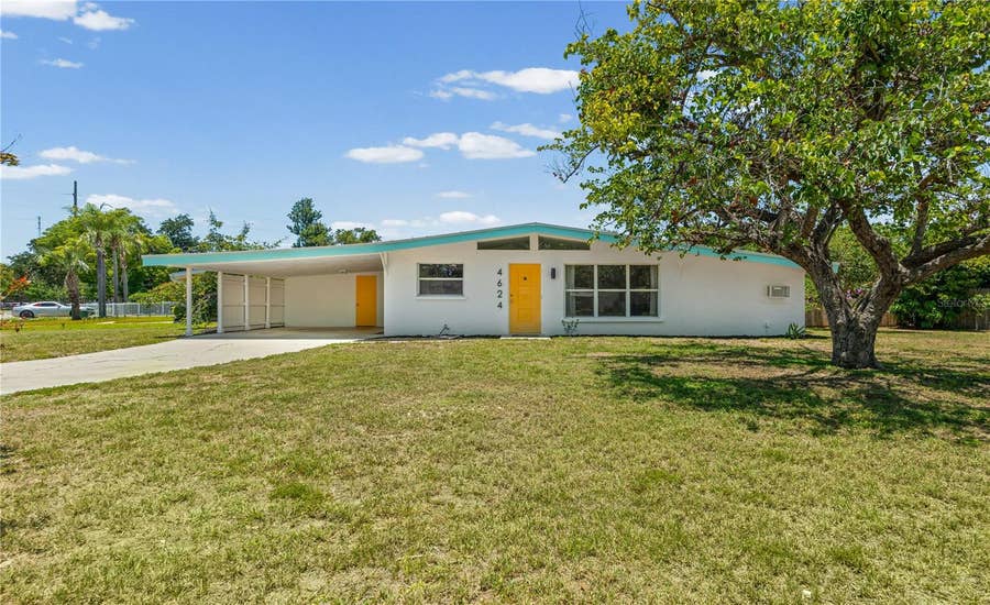 Property photo for 4624 NAOMI RIDGE LANE, Sarasota, FL