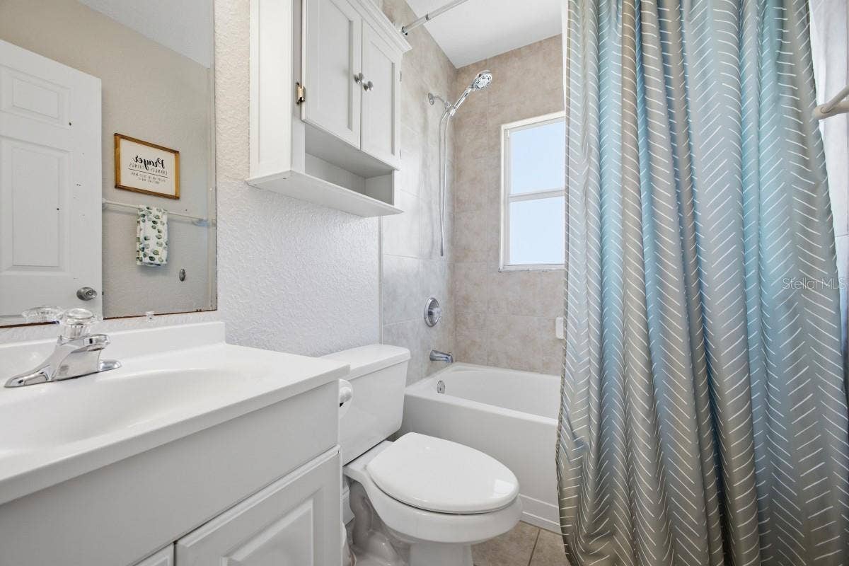 2441 17TH STREET W, Palmetto, FL 34221