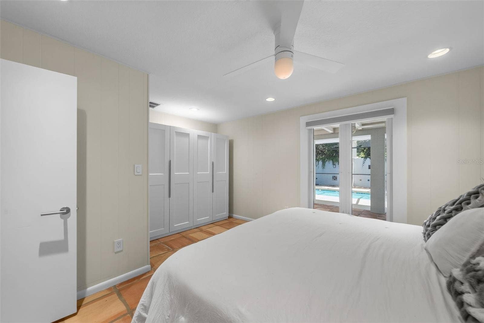 2631 PURITAN TERRACE, Sarasota, FL 34239 2631 PURITAN TERRACE, Sarasota, FL 34239