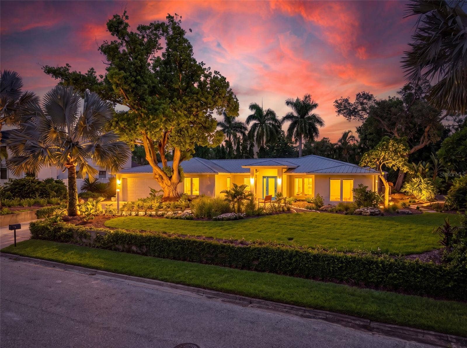 2631 PURITAN TERRACE, Sarasota, FL 34239 2631 PURITAN TERRACE, Sarasota, FL 34239