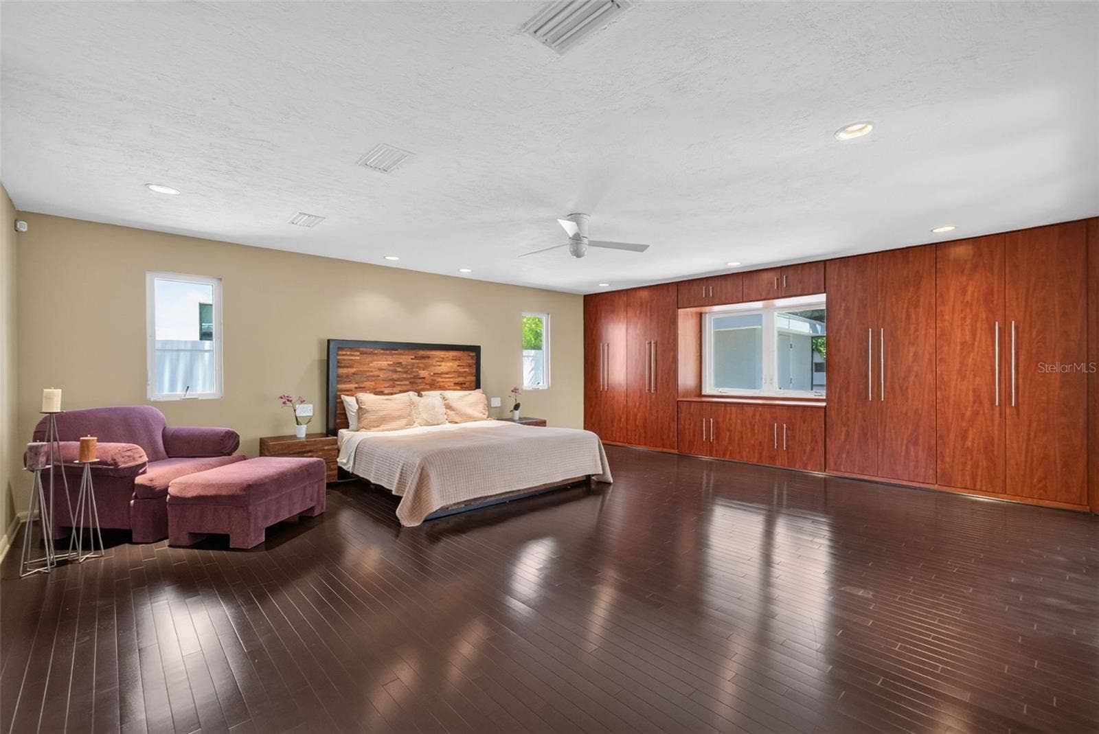 2631 PURITAN TERRACE, Sarasota, FL 34239 2631 PURITAN TERRACE, Sarasota, FL 34239