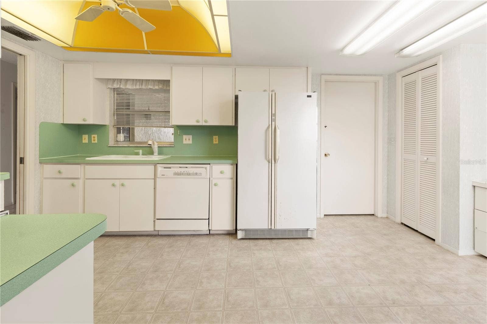 7011 10TH AVENUE W, Bradenton, FL 34209 7011 10TH AVENUE W, Bradenton, FL 34209
