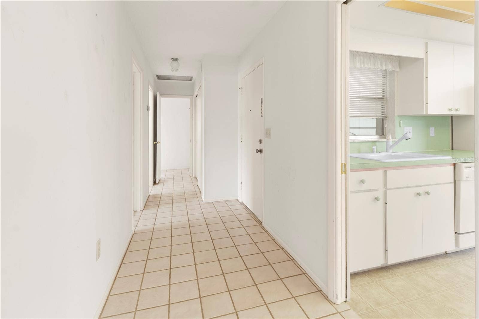 7011 10TH AVENUE W, Bradenton, FL 34209 7011 10TH AVENUE W, Bradenton, FL 34209