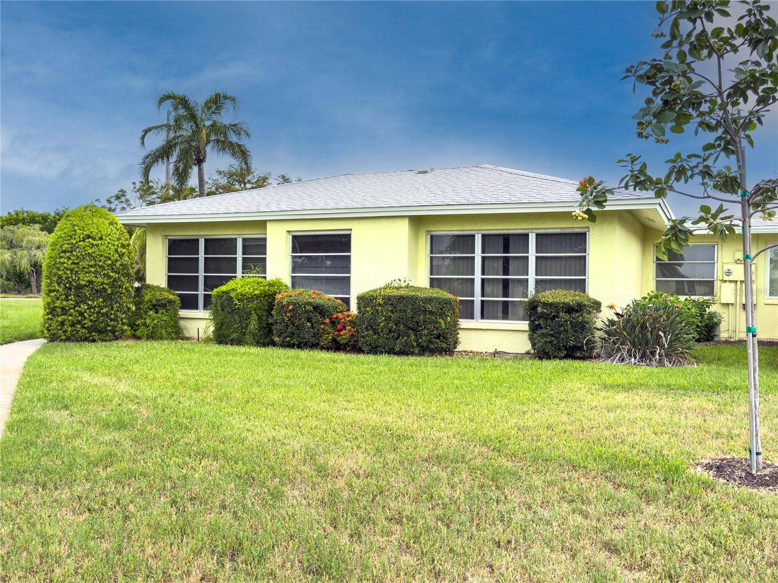 7011 10TH AVENUE W, Bradenton, FL 34209 7011 10TH AVENUE W, Bradenton, FL 34209
