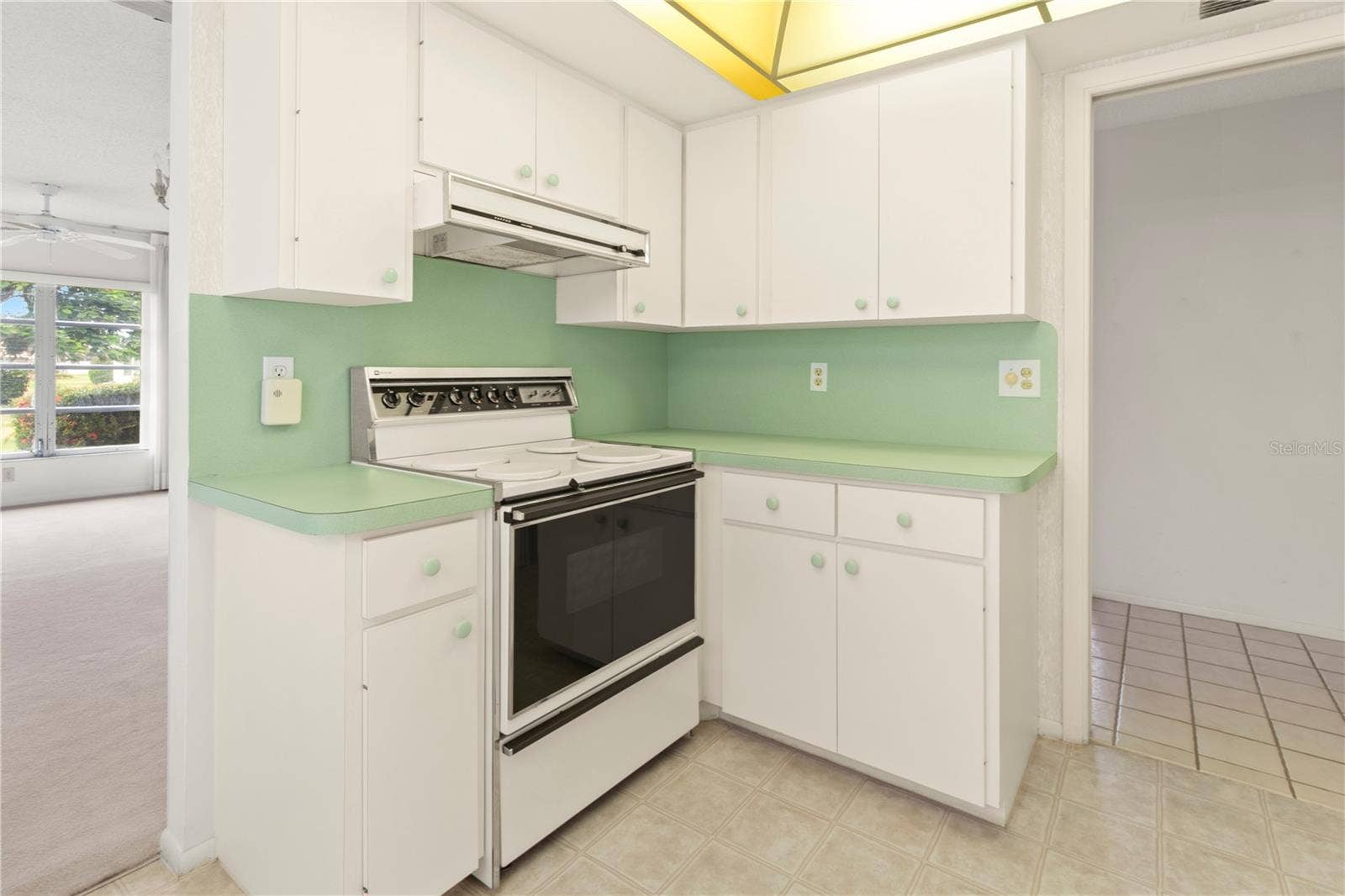 7011 10TH AVENUE W, Bradenton, FL 34209 7011 10TH AVENUE W, Bradenton, FL 34209