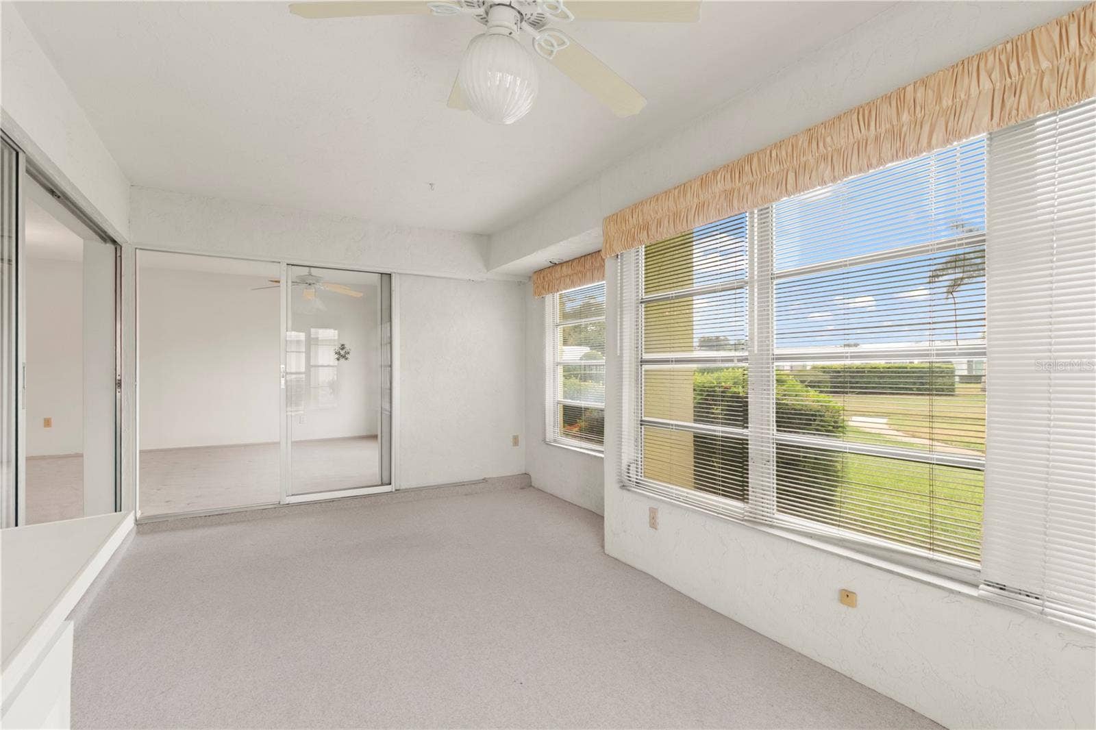 7011 10TH AVENUE W, Bradenton, FL 34209 7011 10TH AVENUE W, Bradenton, FL 34209
