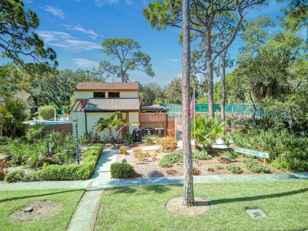 7620 4TH AVENUE W, #7620, Bradenton, FL 34209 7620 4TH AVENUE W, #7620, Bradenton, FL 34209