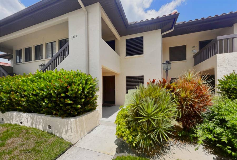Property photo for 5231 LAKE VILLAGE DRIVE, #27, Sarasota, FL