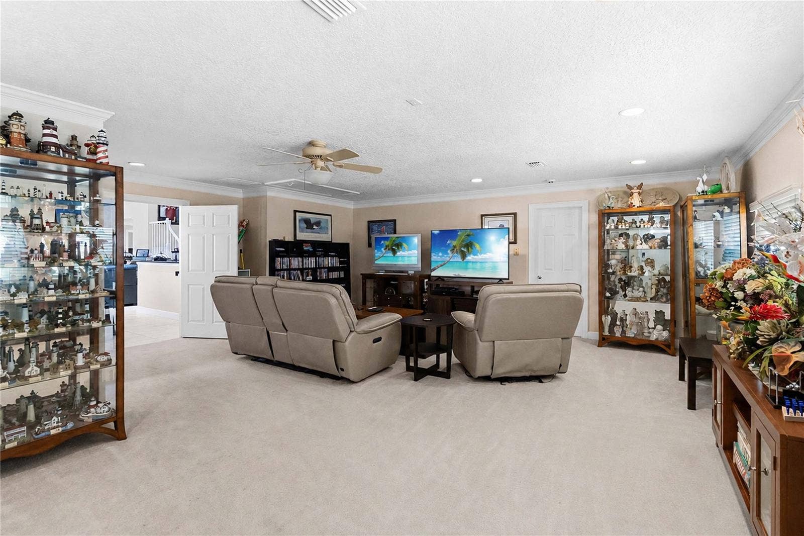 5333 GREENSIDE COURT, Orlando, FL 32819 5333 GREENSIDE COURT, Orlando, FL 32819