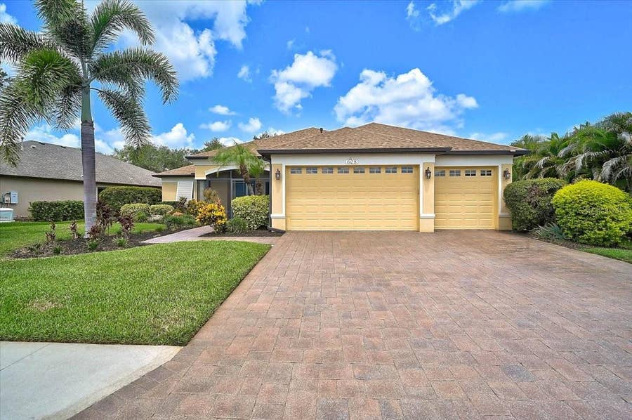Property photo for 608 DOGWOOD RUN, Bradenton, FL