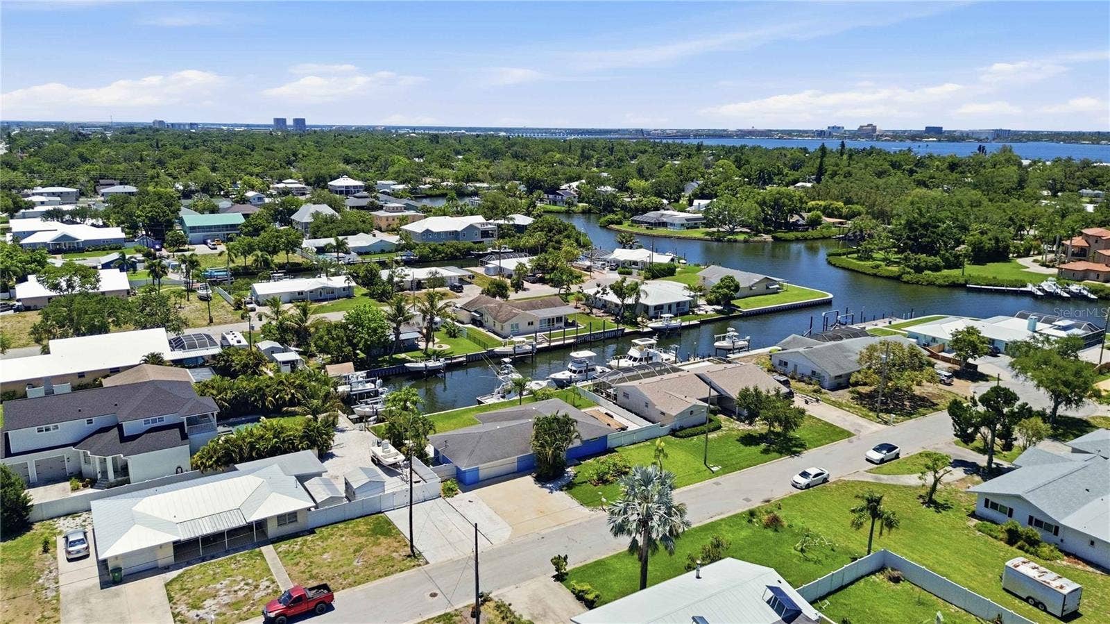 908 24TH AVENUE W, Palmetto, FL 34221 908 24TH AVENUE W, Palmetto, FL 34221