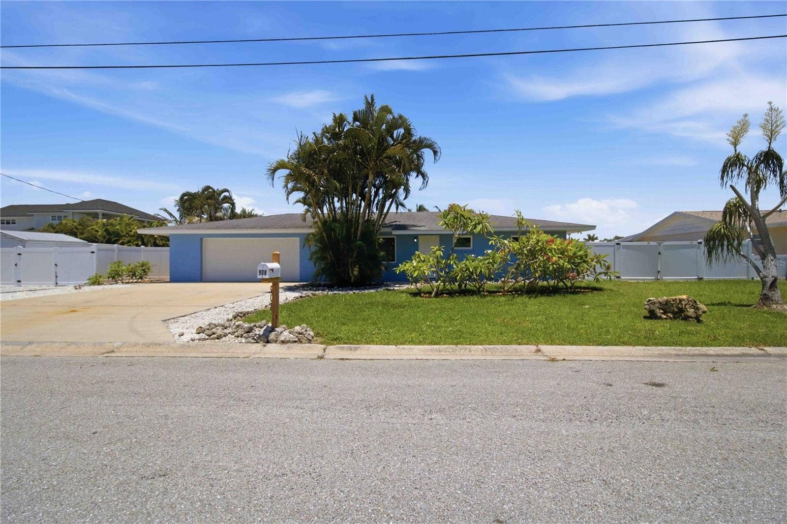 908 24TH AVENUE W, Palmetto, FL 34221 908 24TH AVENUE W, Palmetto, FL 34221