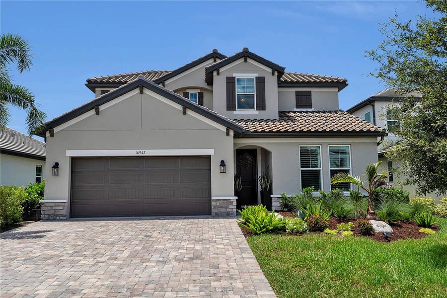 Property photo for 16942 SAVORY MIST CIRCLE, Bradenton, FL