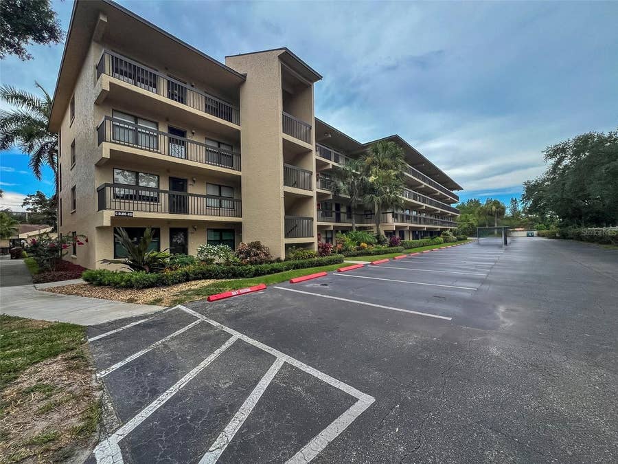 Property photo for 625 30TH AVENUE W, #G402, Bradenton, FL