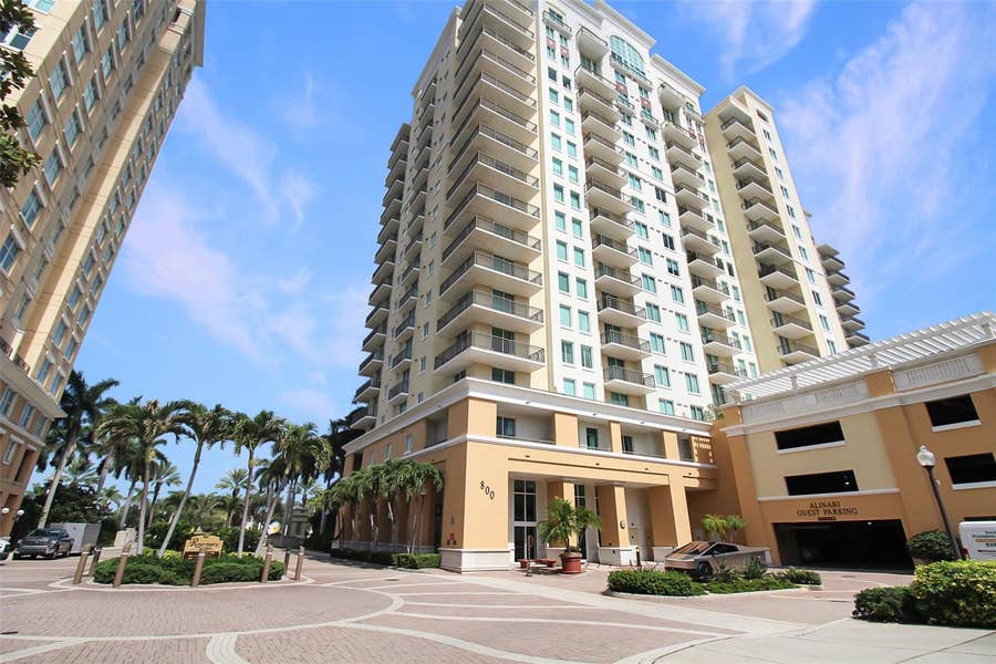 Property photo for 800 N TAMIAMI TRAIL, #806, Sarasota, FL