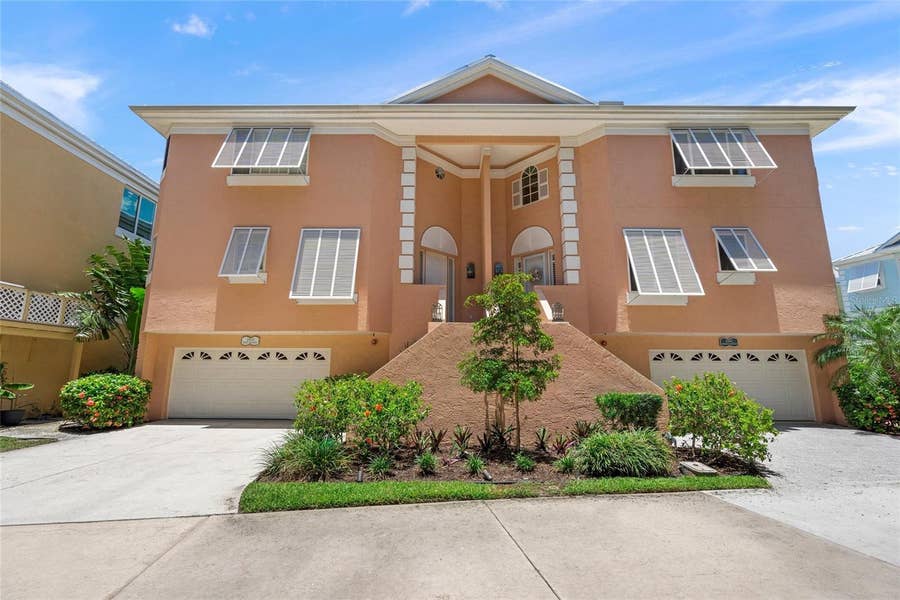 Property photo for 3954 HAMILTON CLUB CIRCLE, #14, Sarasota, FL