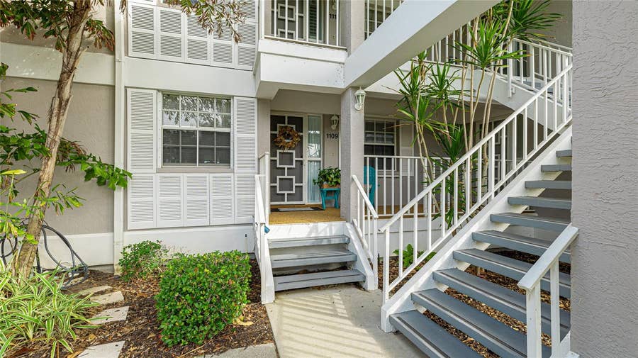 Property photo for 1109 EDGEWATER CIRCLE, #1109, Bradenton, FL