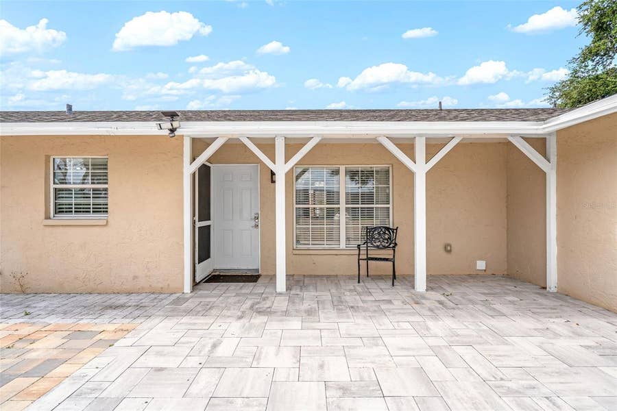 Property photo for 537 MELODY CIRCLE, Sarasota, FL