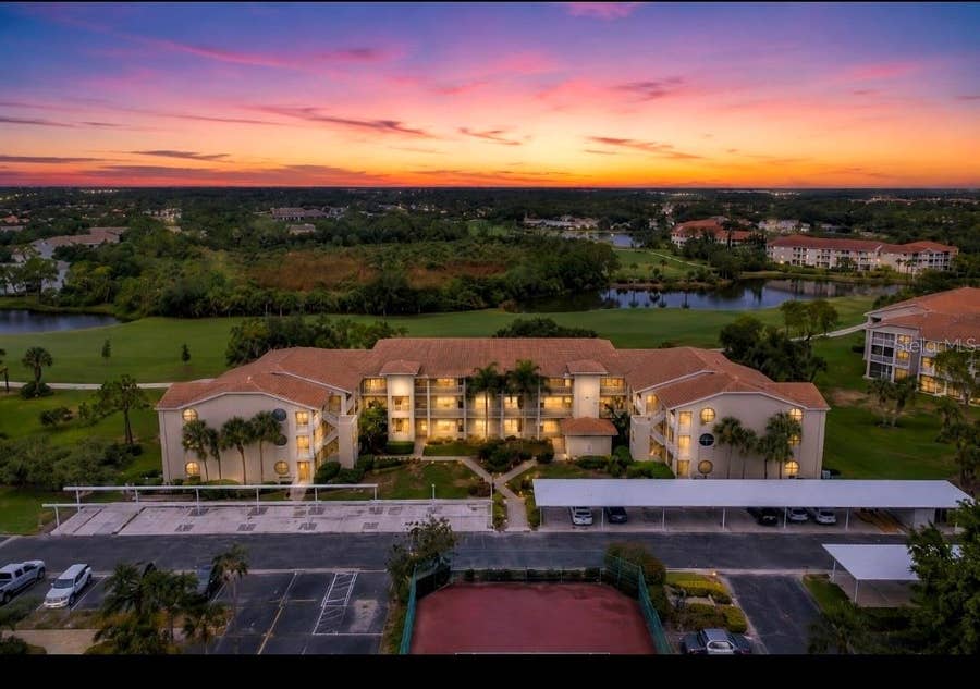 Property photo for 9620 CLUB SOUTH CIRCLE, #5107, Sarasota, FL