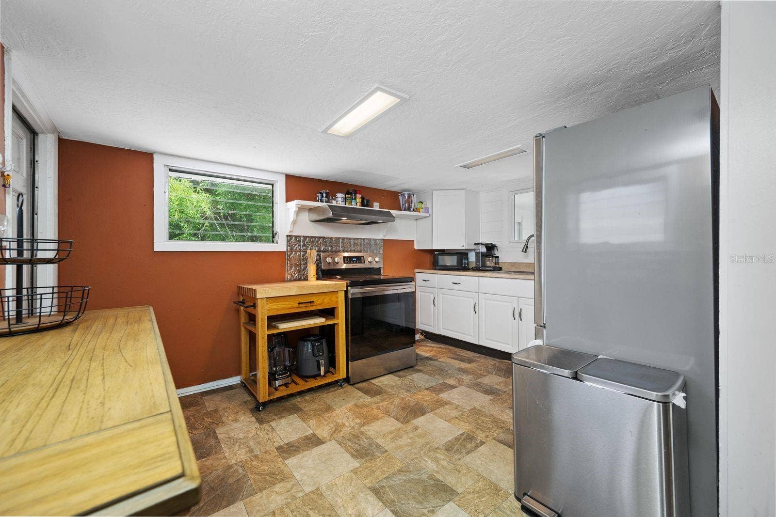 907 18TH AVENUE W, Palmetto, FL 34221 907 18TH AVENUE W, Palmetto, FL 34221