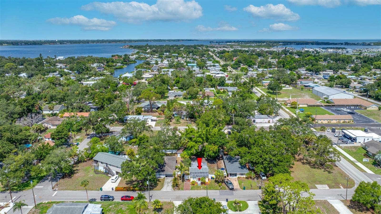 907 18TH AVENUE W, Palmetto, FL 34221 907 18TH AVENUE W, Palmetto, FL 34221