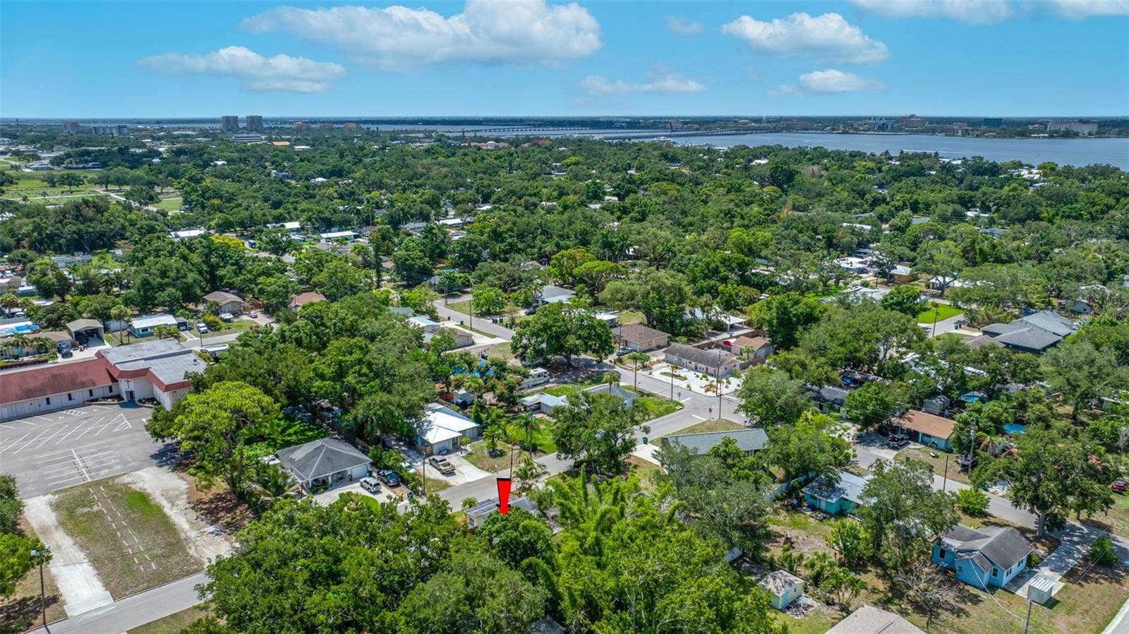 907 18TH AVENUE W, Palmetto, FL 34221 907 18TH AVENUE W, Palmetto, FL 34221