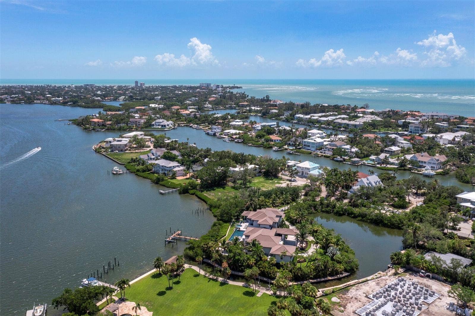 3799 FLAMINGO AVENUE, Sarasota, FL 34242 3799 FLAMINGO AVENUE, Sarasota, FL 34242