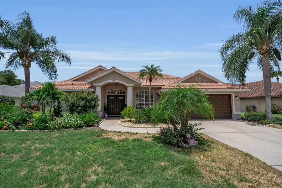Property photo for 6817 CORRAL CIRCLE, Sarasota, FL