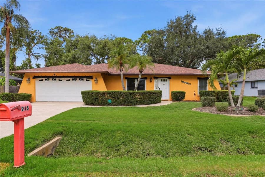 Property photo for 918 ELL WAY, Sarasota, FL