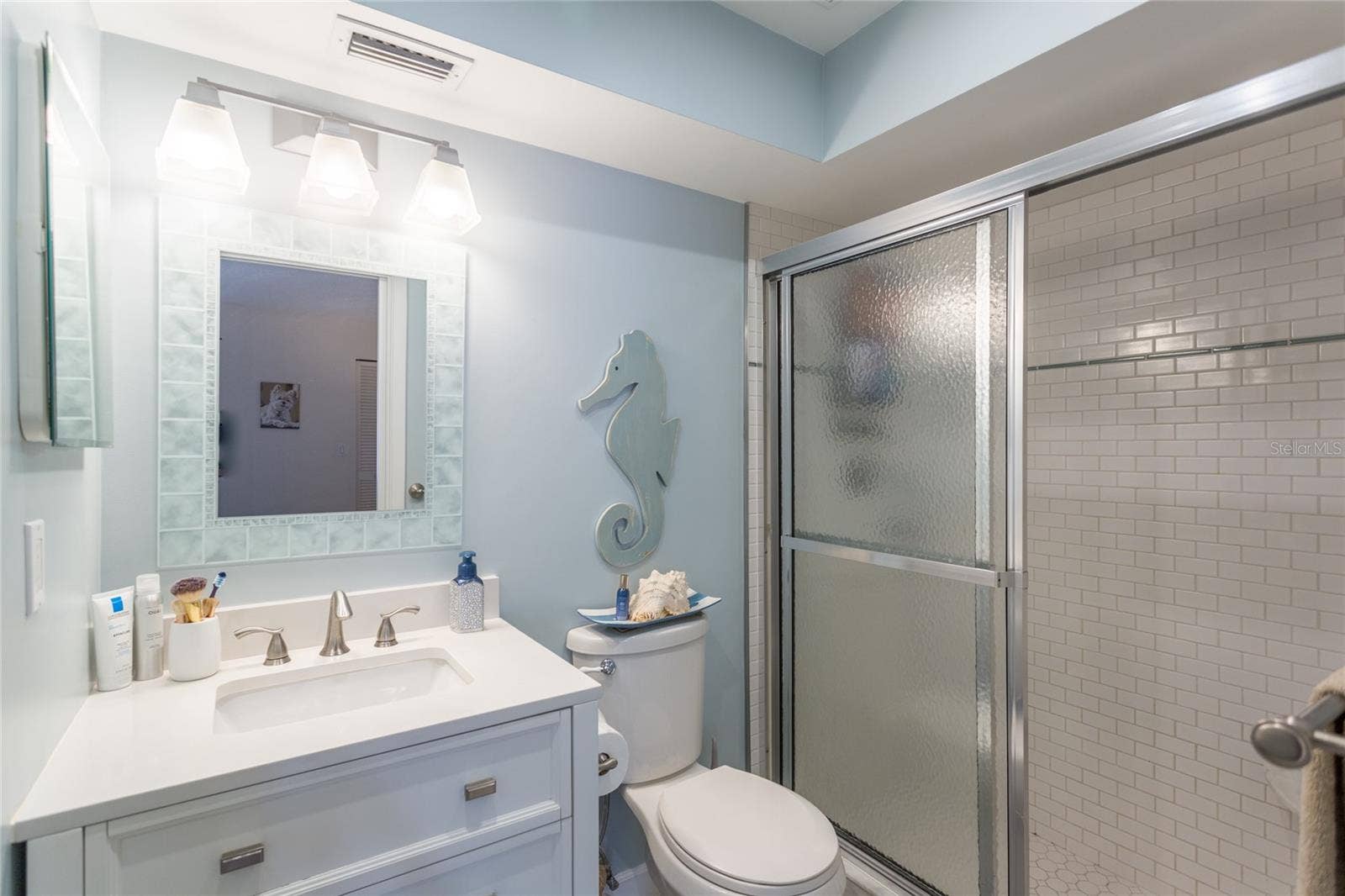 3500 EL CONQUISTADOR PARKWAY, #268, Bradenton, FL 34210 Bathroom 2