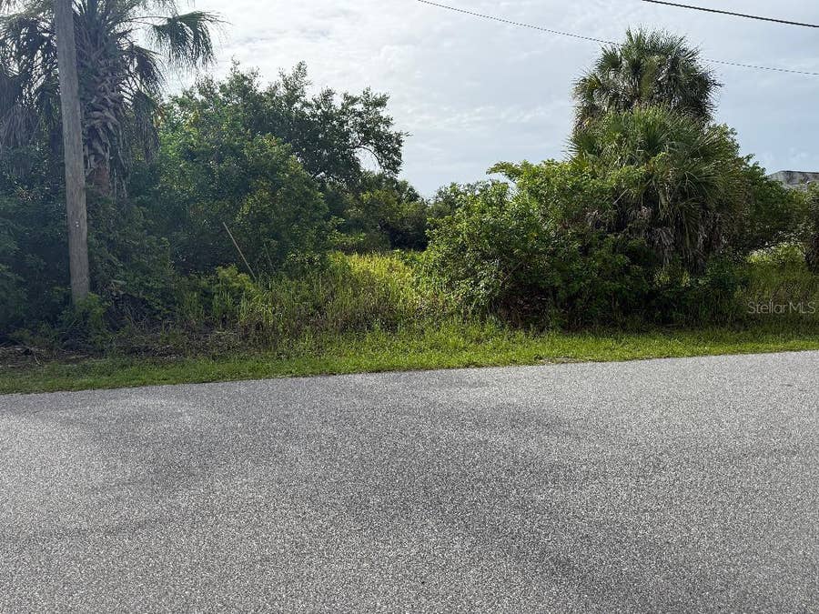 Property photo for 458 LOMOND DRIVE, Port Charlotte, FL