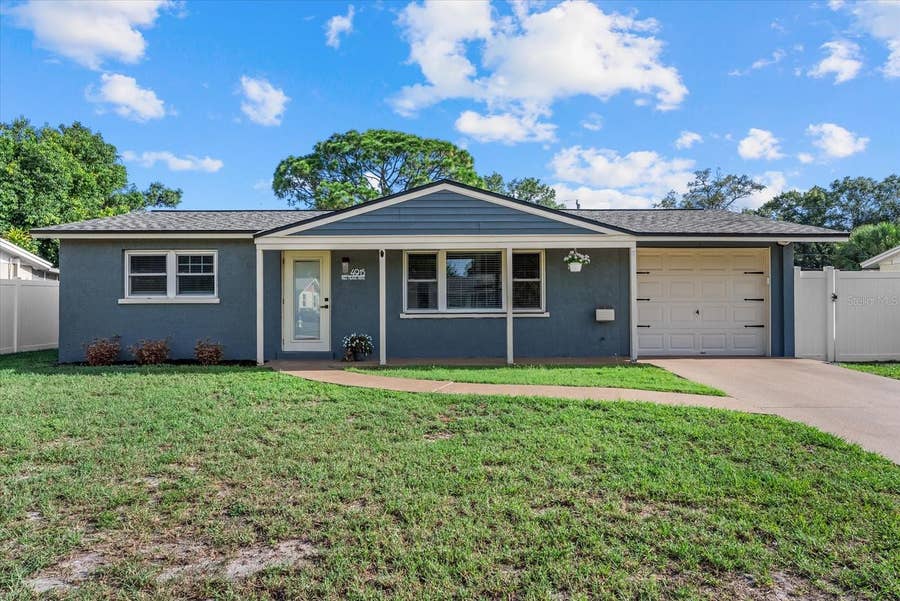 Property photo for 4915 BELL MEADE DRIVE, Sarasota, FL