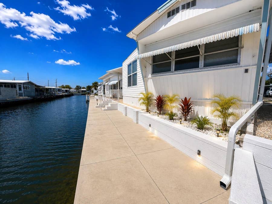 Property photo for 6918 E BAYOU LANE, Bradenton, FL