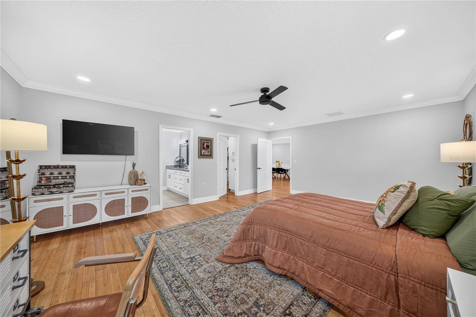 2028 ILLINOIS STREET, Orlando, FL 32803